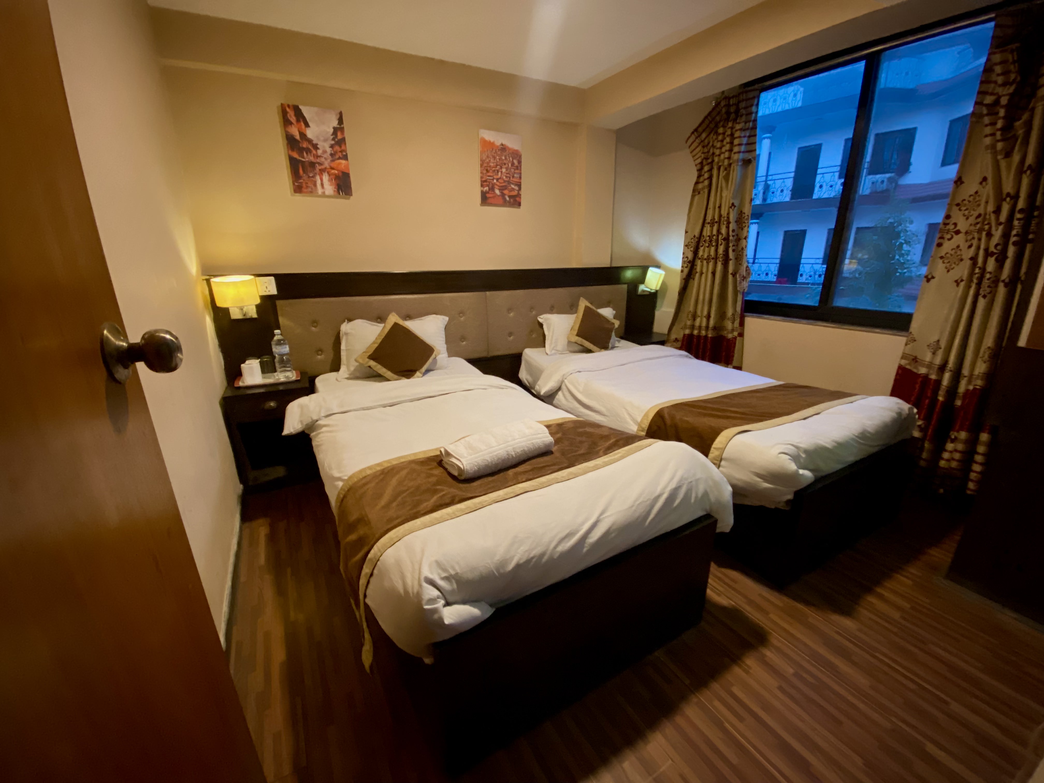 Divine Guest House - Exterior